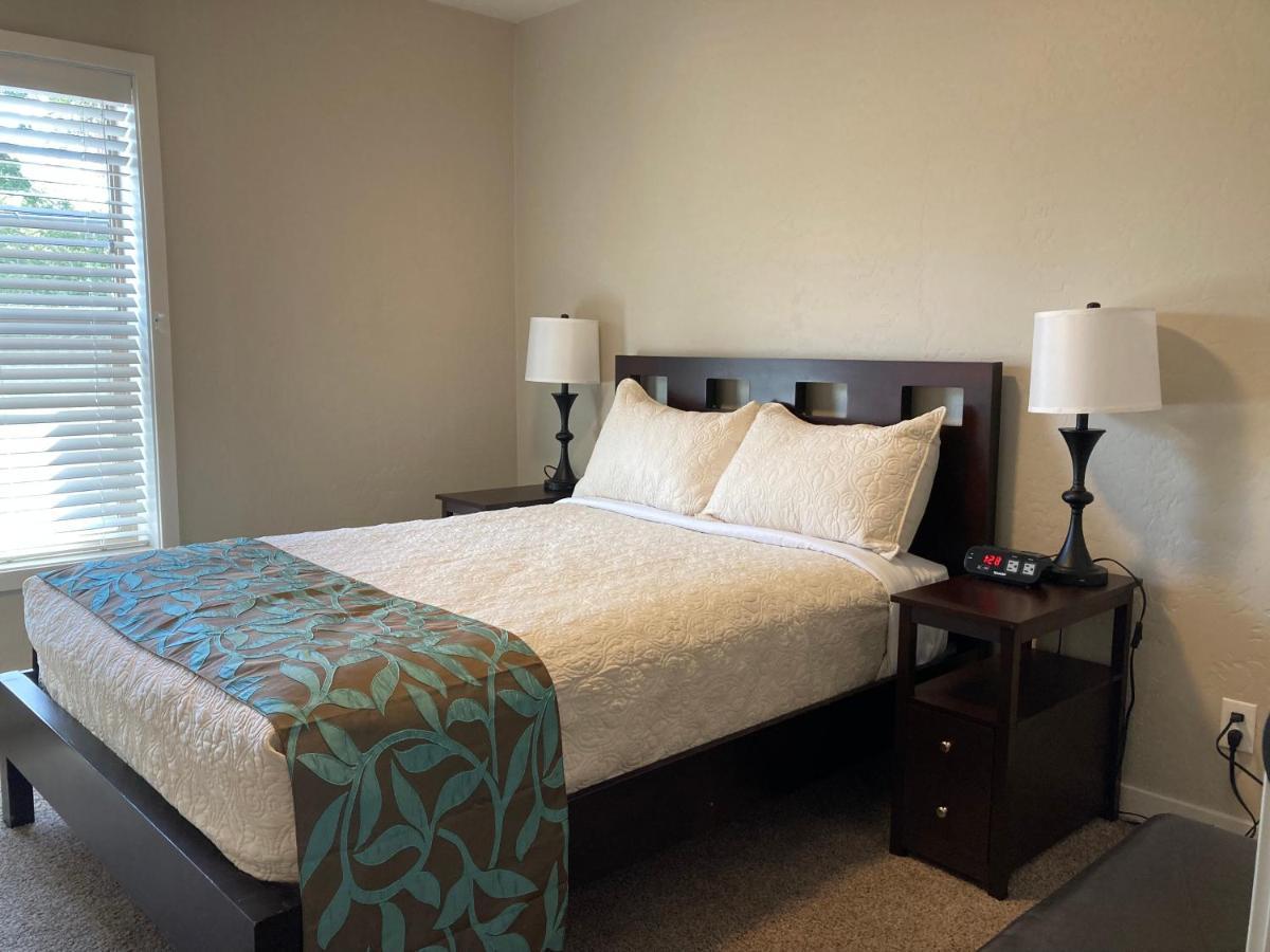 Bell & Main Alamosa Studio Suite-Walking Distance To Downtown Luaran gambar